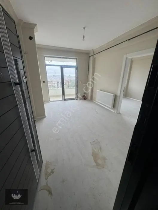 Çayıraltı Emlak'tan 350 Evler Mahallesi'nde 1+1 Satılık — fotoğraf 5