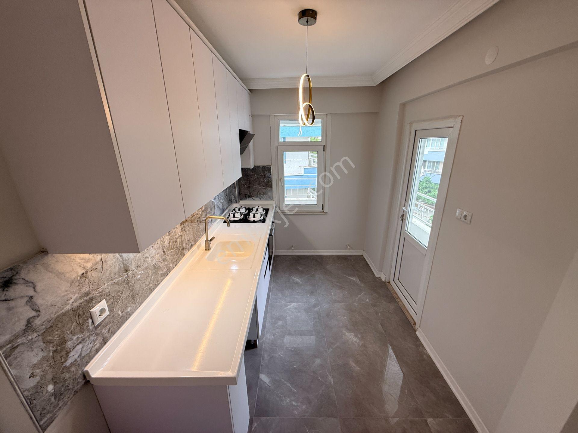 ▀jet Emlak'tan Doktorlar Sitesi Mevkiinde Doğalgazlı Geniş 3+1▀ — fotoğraf 4