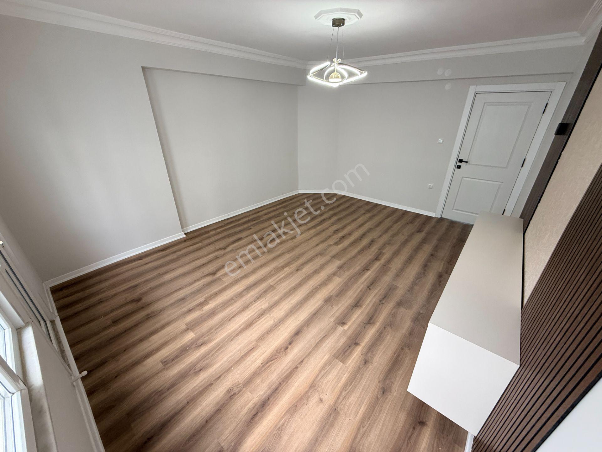 ▀jet Emlak'tan Doktorlar Sitesi Mevkiinde Doğalgazlı Geniş 3+1▀ — fotoğraf 11