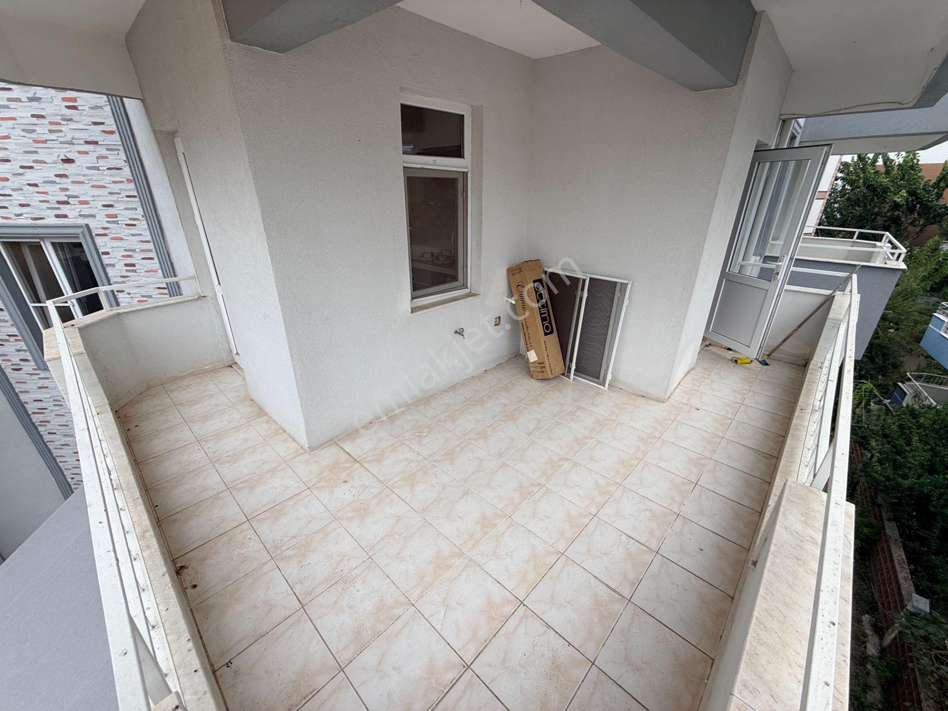 ▀jet Emlak'tan Doktorlar Sitesi Mevkiinde Doğalgazlı Geniş 3+1▀ — fotoğraf 12