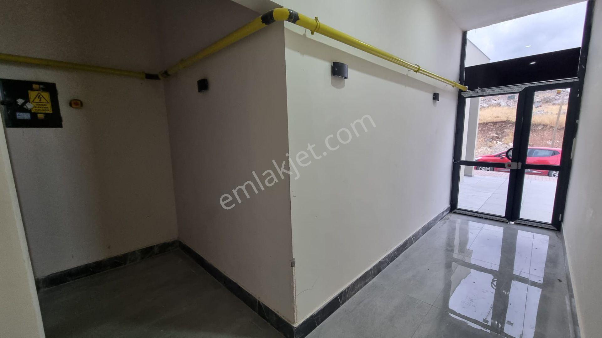 Akev Gayrimenkul'den Batıkent'te Kapalı Mutfak 2+0 Giriş Kat — fotoğraf 11