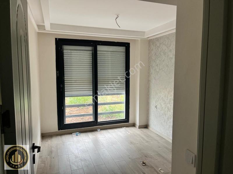 Çelikevler Civarında Satılık 5+1 Dublex Villa ( 5k Buhara ) — fotoğraf 12
