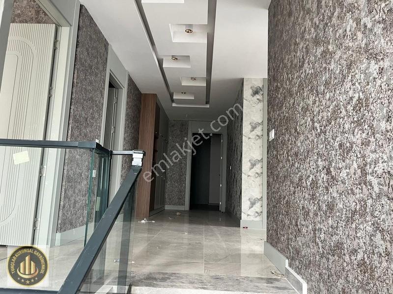 Çelikevler Civarında Satılık 5+1 Dublex Villa ( 5k Buhara ) — fotoğraf 16