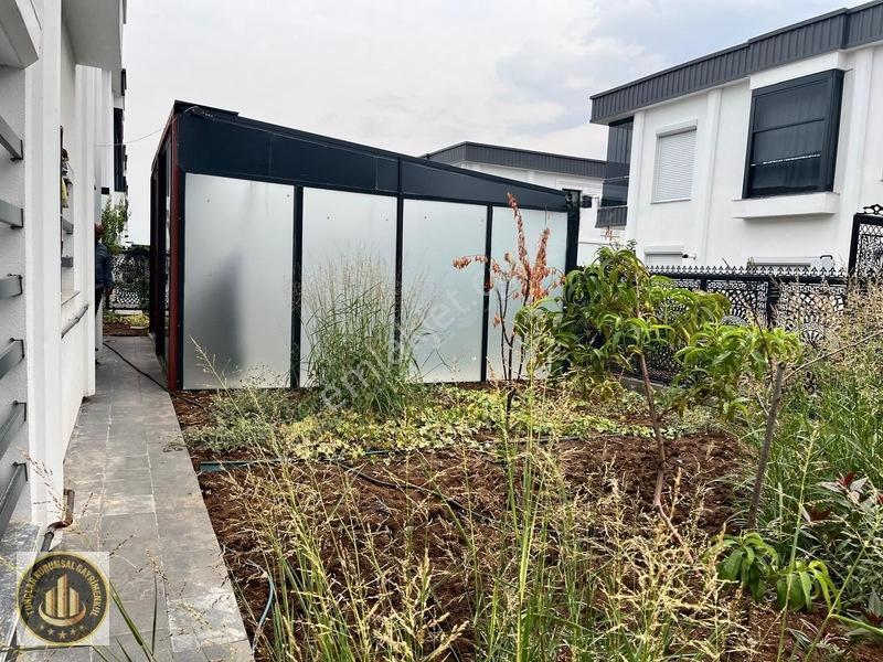 Çelikevler Civarında Satılık 5+1 Dublex Villa ( 5k Buhara ) — fotoğraf 19
