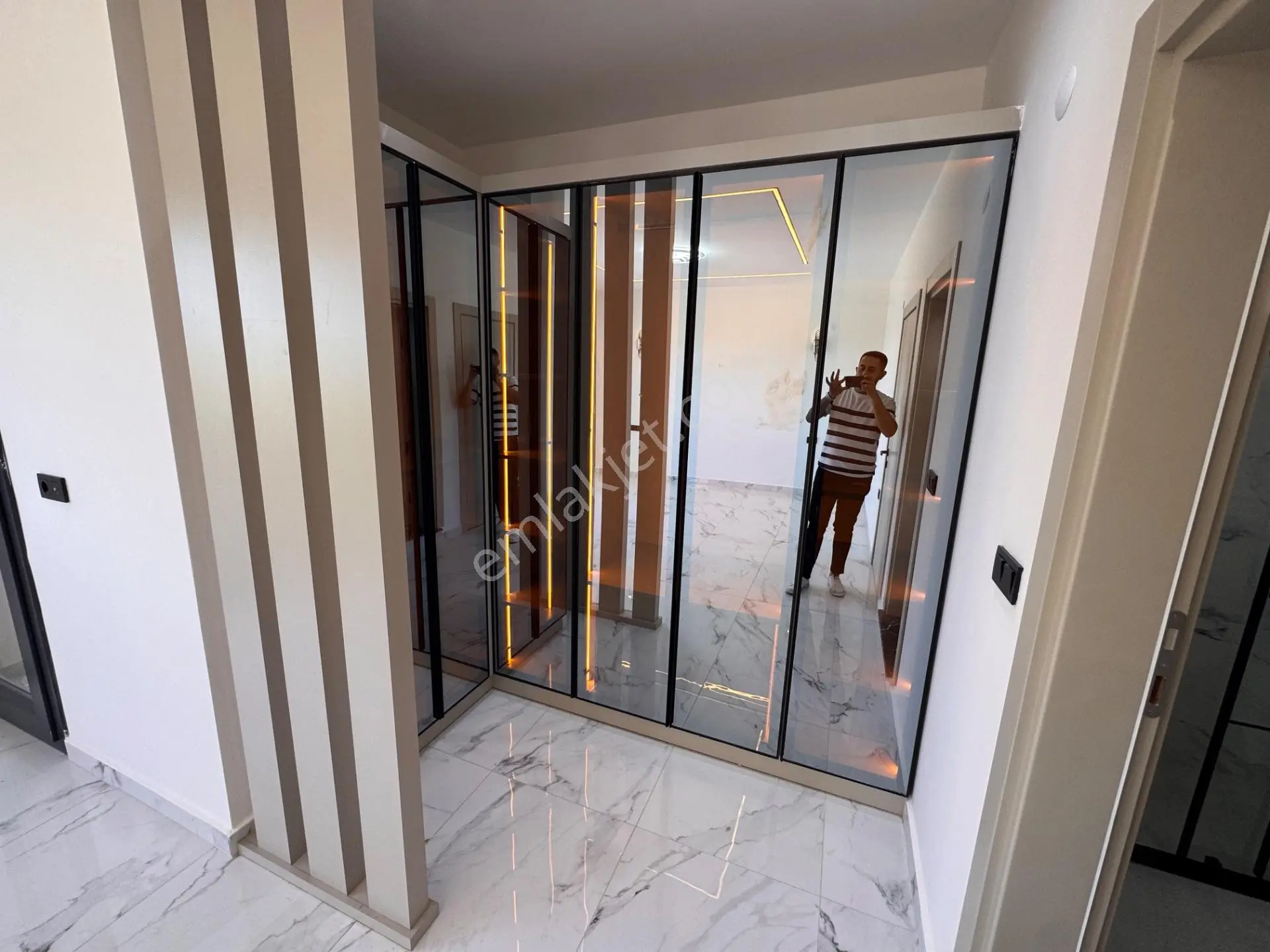 Didim Altınkumda 4+1 Ayrı Mutfak Havuzlu-otoparklı Satılık Lüks Villa — fotoğraf 23