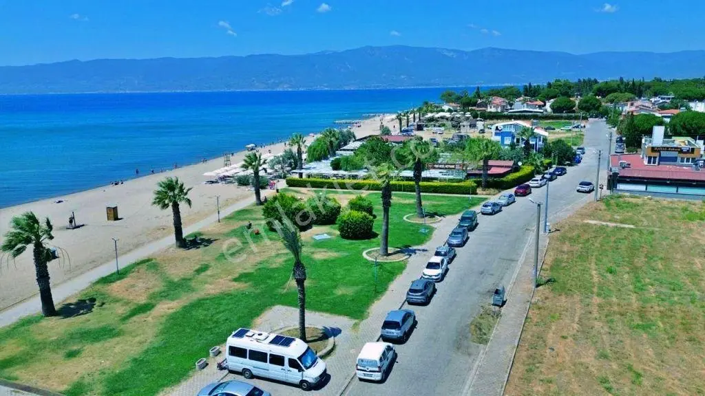 Uytundan Burhaniye Örende Denize Sıfır Ticari İmarlı Arsa — fotoğraf 14