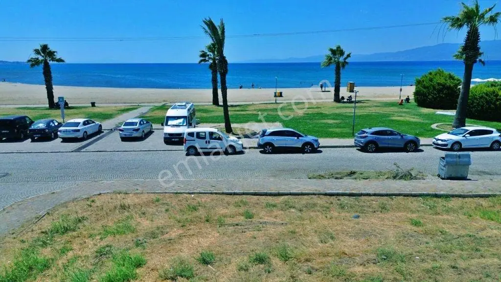 Uytundan Burhaniye Örende Denize Sıfır Ticari İmarlı Arsa — fotoğraf 16