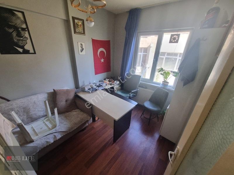 Rw Lıfe // Şair Fuzuli Caddesinde 2+1 Satılık Daire — fotoğraf 16