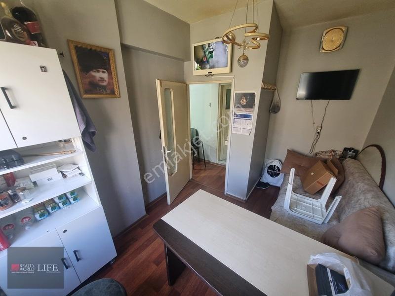 Rw Lıfe // Şair Fuzuli Caddesinde 2+1 Satılık Daire — fotoğraf 18