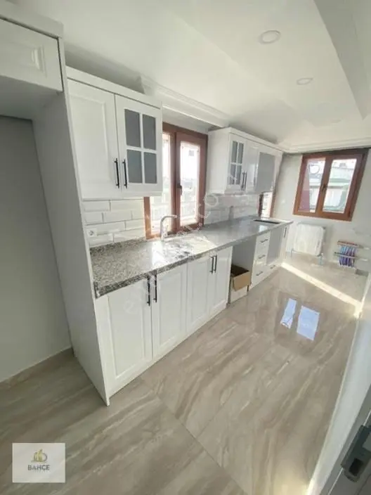Cuhmuriyet Mah.satılık 3+1 Manzaralı Teraslı Lüx Daire Sıfır — fotoğraf 3