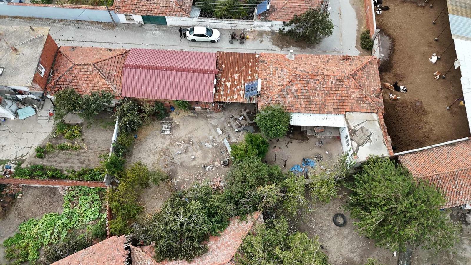 Balnovadan Yakupköyde 549 M2 %40 2 Kat İmarlı Arsa — fotoğraf 2