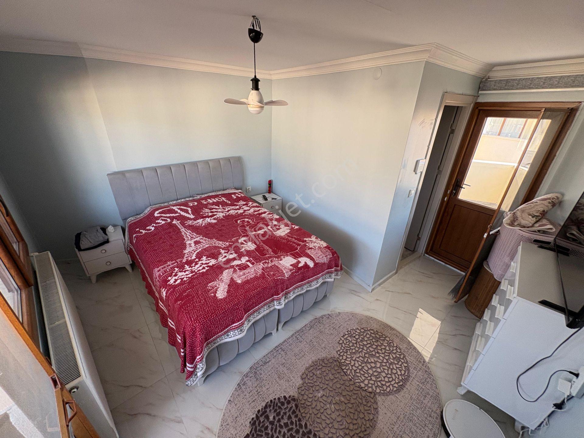 Rota Emlak'tan Gümüldürde Denize Sıfır Site İçerisinde 4+1 Villa — fotoğraf 12