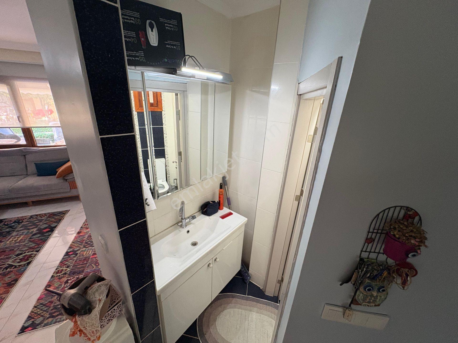 Rota Emlak'tan Gümüldürde Denize Sıfır Site İçerisinde 4+1 Villa — fotoğraf 17