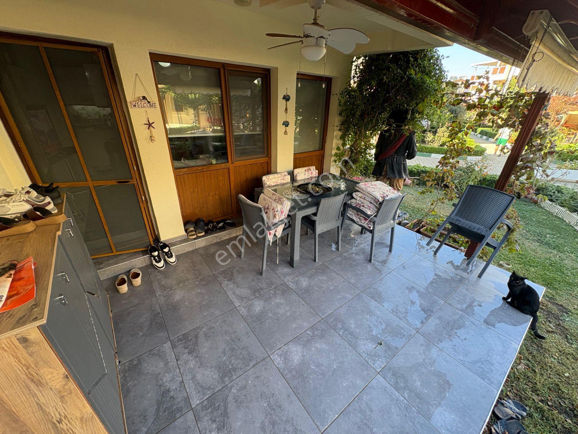 Rota Emlak'tan Gümüldürde Denize Sıfır Site İçerisinde 4+1 Villa — fotoğraf 19