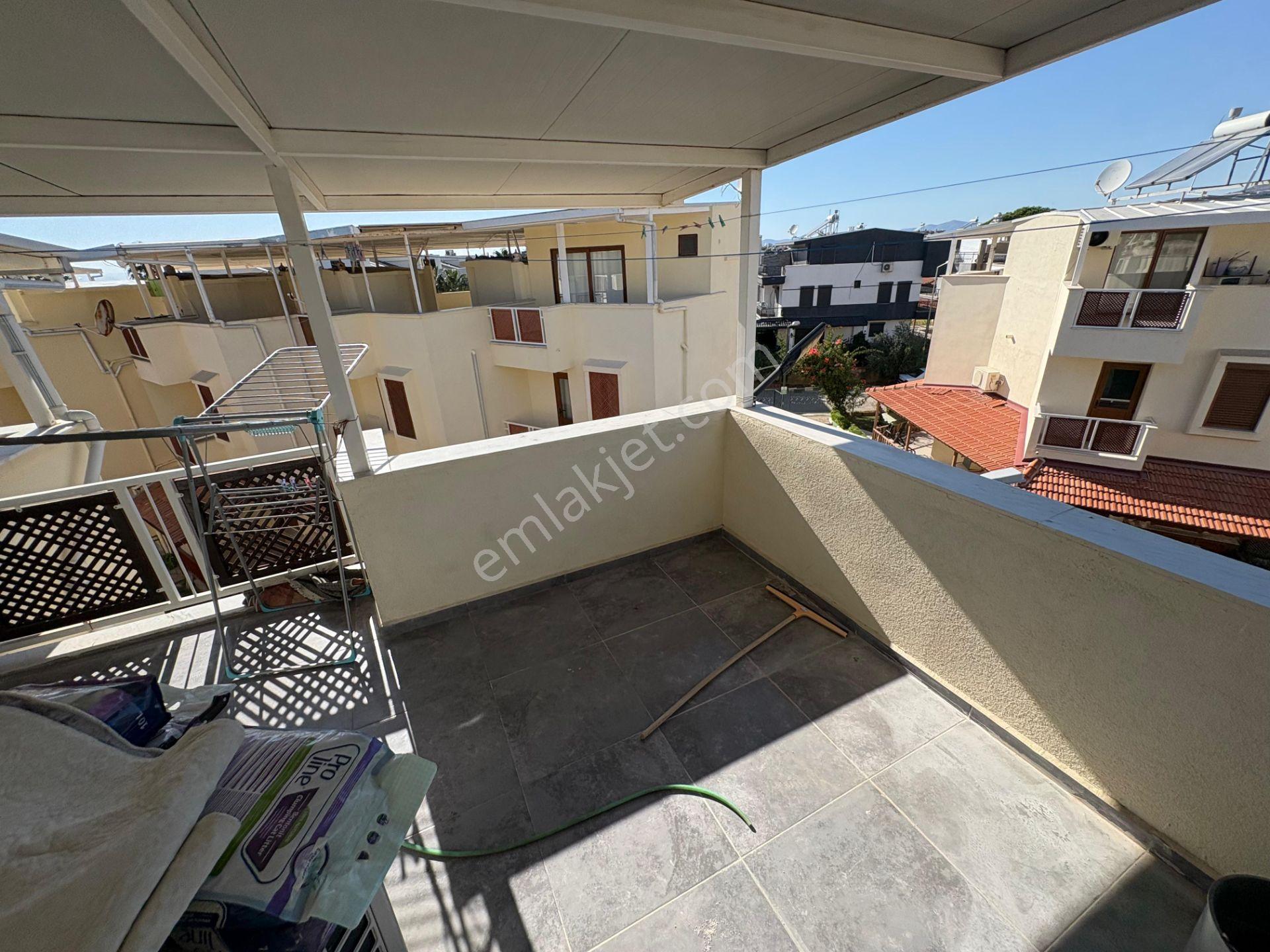 Rota Emlak'tan Gümüldürde Denize Sıfır Site İçerisinde 4+1 Villa — fotoğraf 26