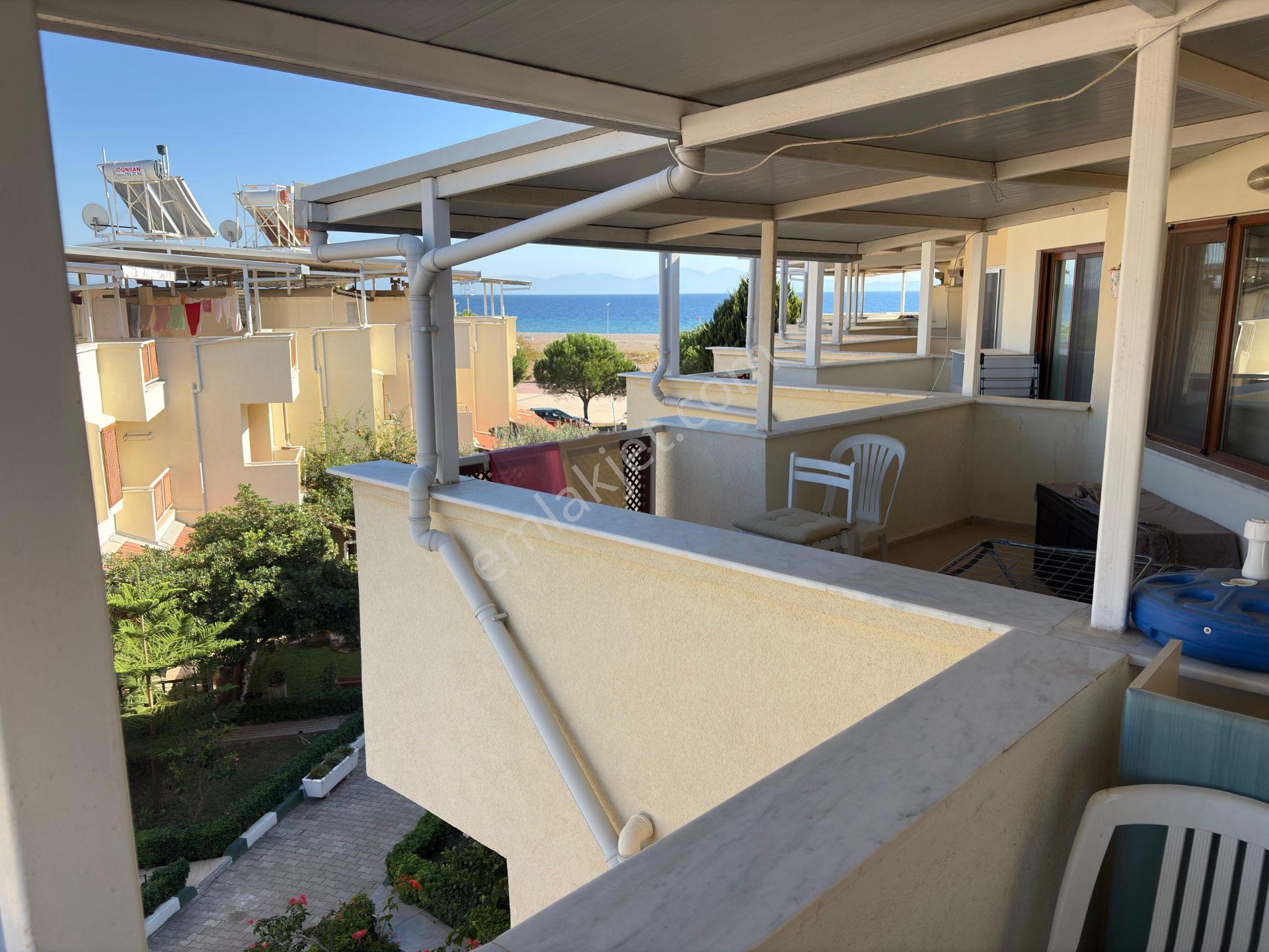 Rota Emlak'tan Gümüldürde Denize Sıfır Site İçerisinde 4+1 Villa — fotoğraf 28