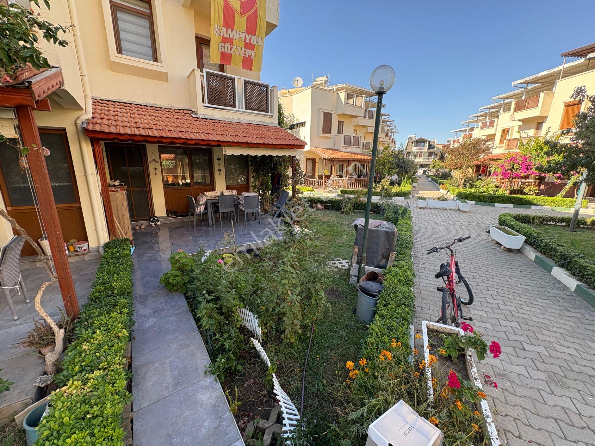 Rota Emlak'tan Gümüldürde Denize Sıfır Site İçerisinde 4+1 Villa — fotoğraf 29