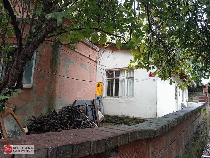 Ataşehir Barbaros Mah 141 M2 İmarlı Satılık Arsa — fotoğraf 2