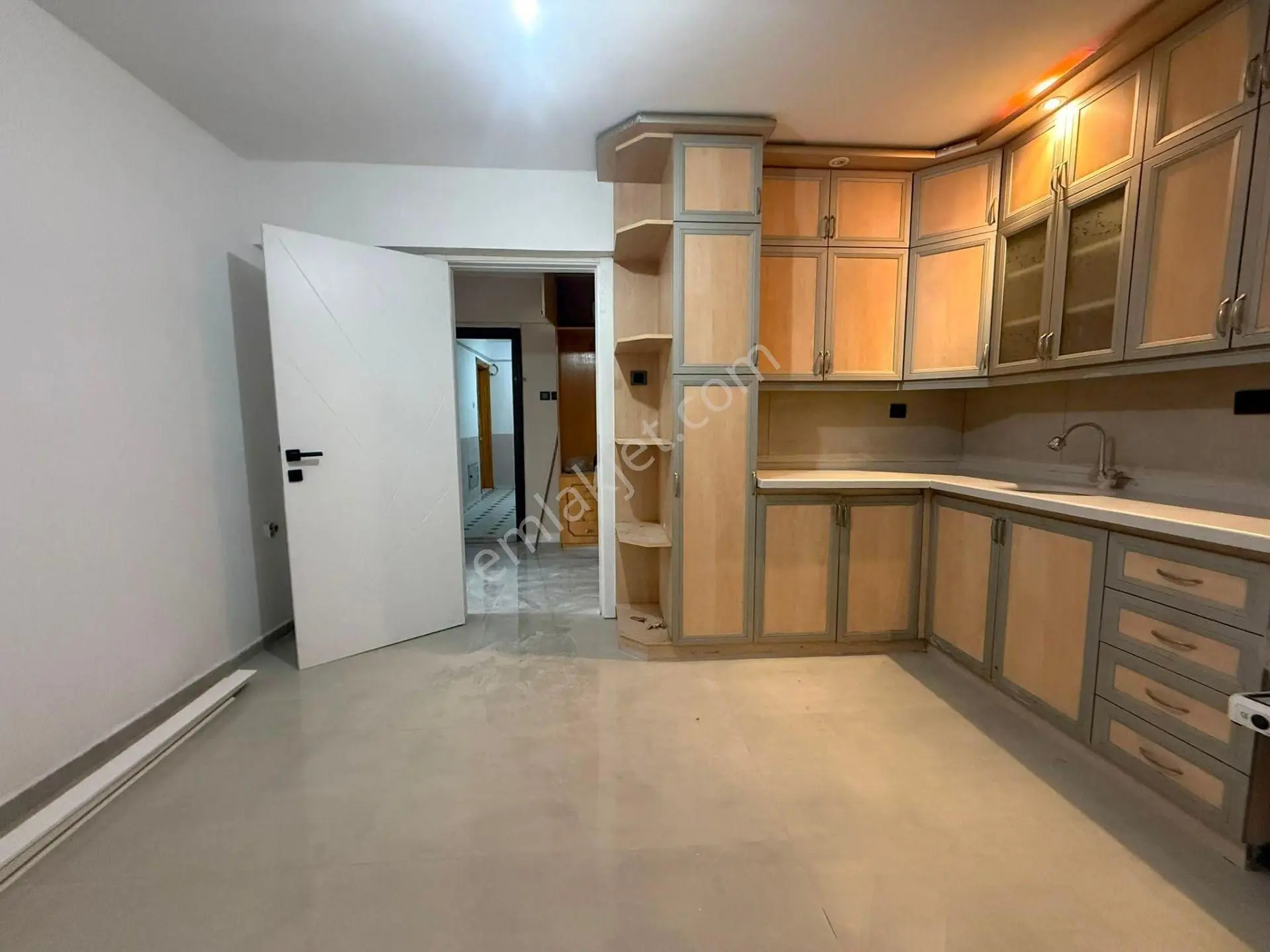 Tek Yetkili Yükselden Denize 100 Metre Ön Cephe Arakat 2+1 Daire — fotoğraf 2