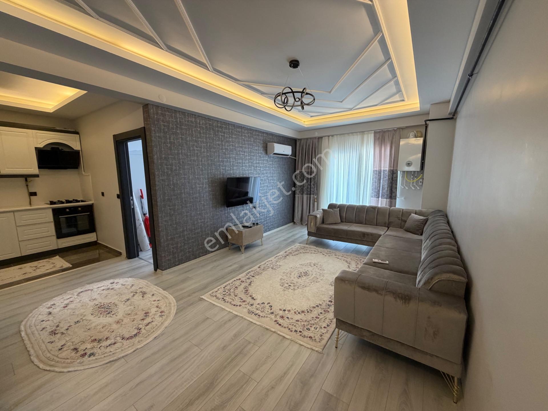 Beyverdi Sitesinde Havuzlu Ful Dayalı Döşeli 1+1 Satılık Lüks Daire — fotoğraf 6