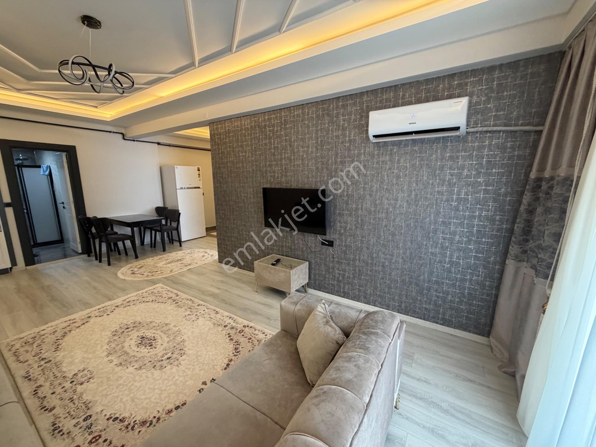 Beyverdi Sitesinde Havuzlu Ful Dayalı Döşeli 1+1 Satılık Lüks Daire — fotoğraf 8