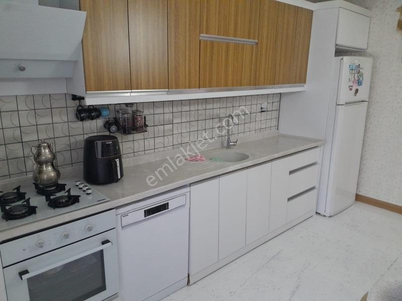 Ardıçlı Emlaktan Full Yapılı 130 M2 3+1 Daire — fotoğraf 6