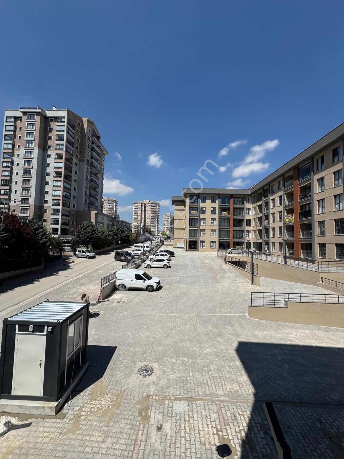 Polat Live Emlak'tan Metroya Yürüme Mesafesi 1+1 Ara Kat — fotoğraf 16