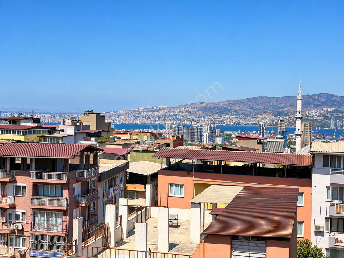 Konak Gültepe'de Deniz Manzaralı, Geniş 3+1, Yeni Ve Kat Mülkiyetli Daire — fotoğraf 9