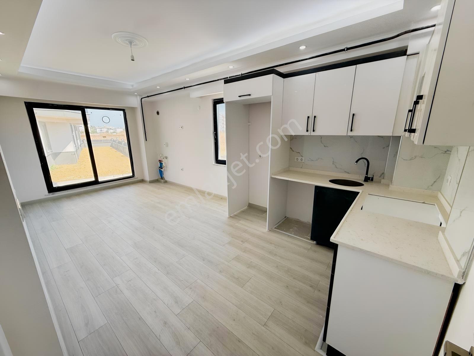 Kumbağ Mah. Site İçerisinde Bahçe Kullanımlı Sıfır 1+1 — fotoğraf 2
