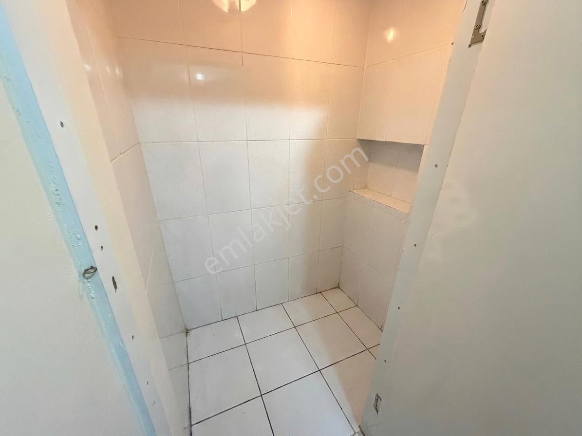 Bornova Aşık Veysel Yakını Satılık 2+1 Daire — fotoğraf 15