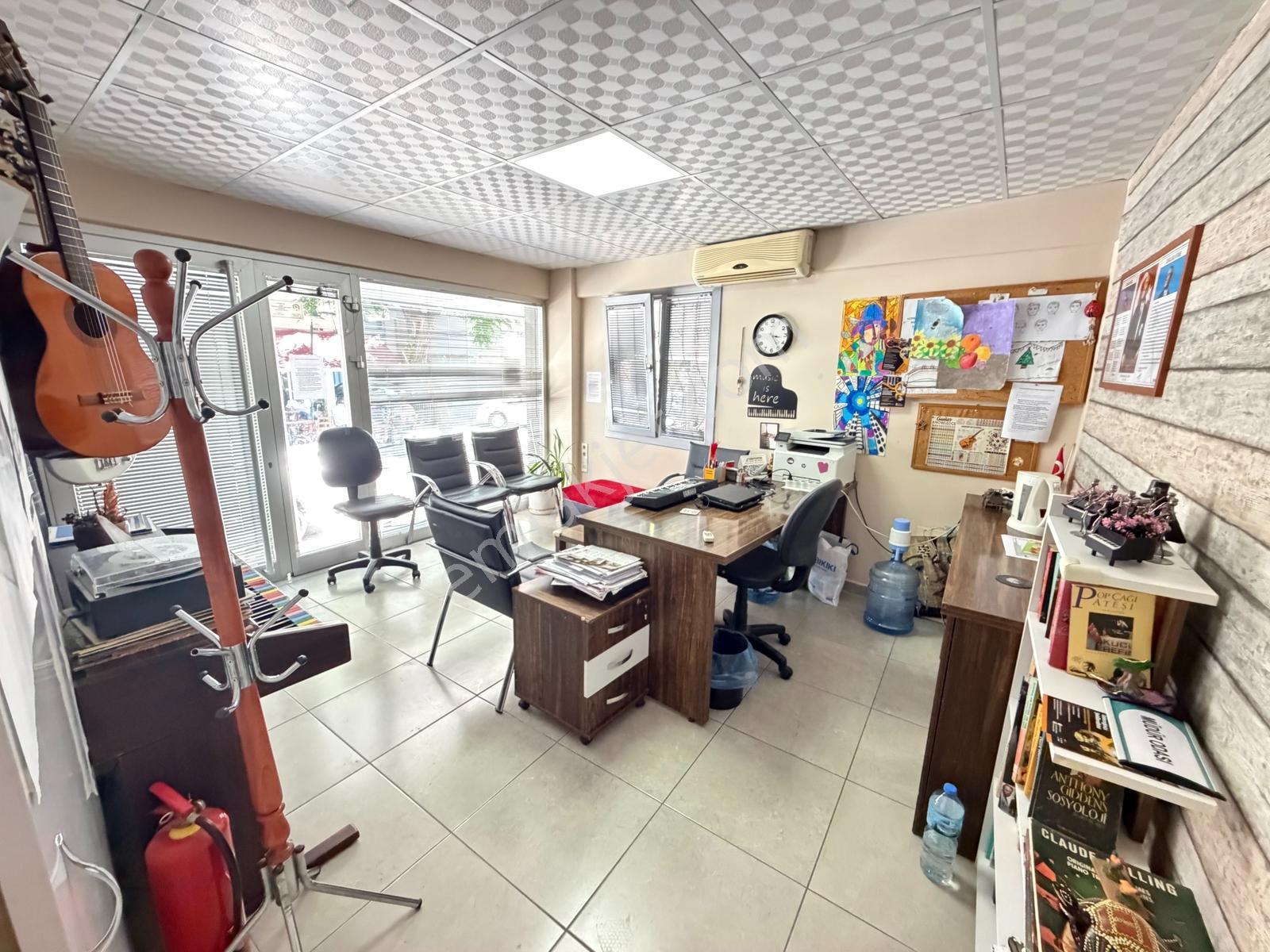 Bornova Aşık Veysel Yakını Satılık 2+1 Daire — fotoğraf 21