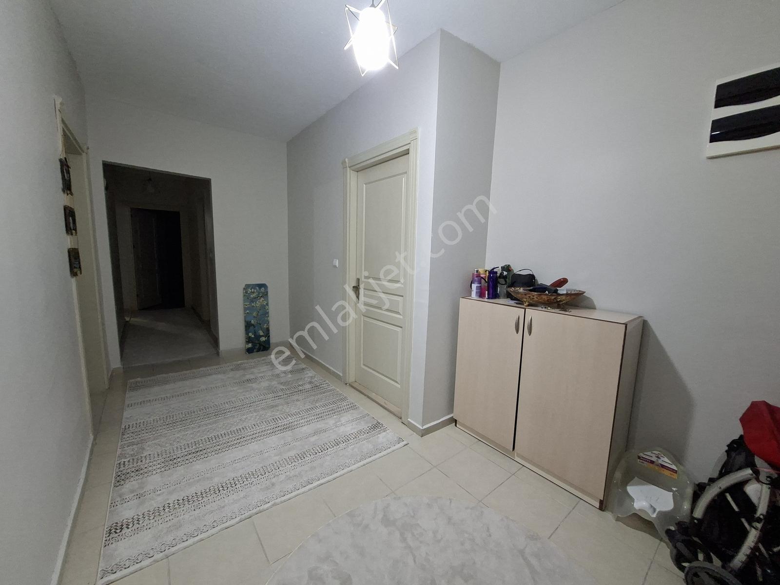 Remax Dem'den Taksim Toki De(büyüklerden) Fırsat 3+1 Daire — fotoğraf 9