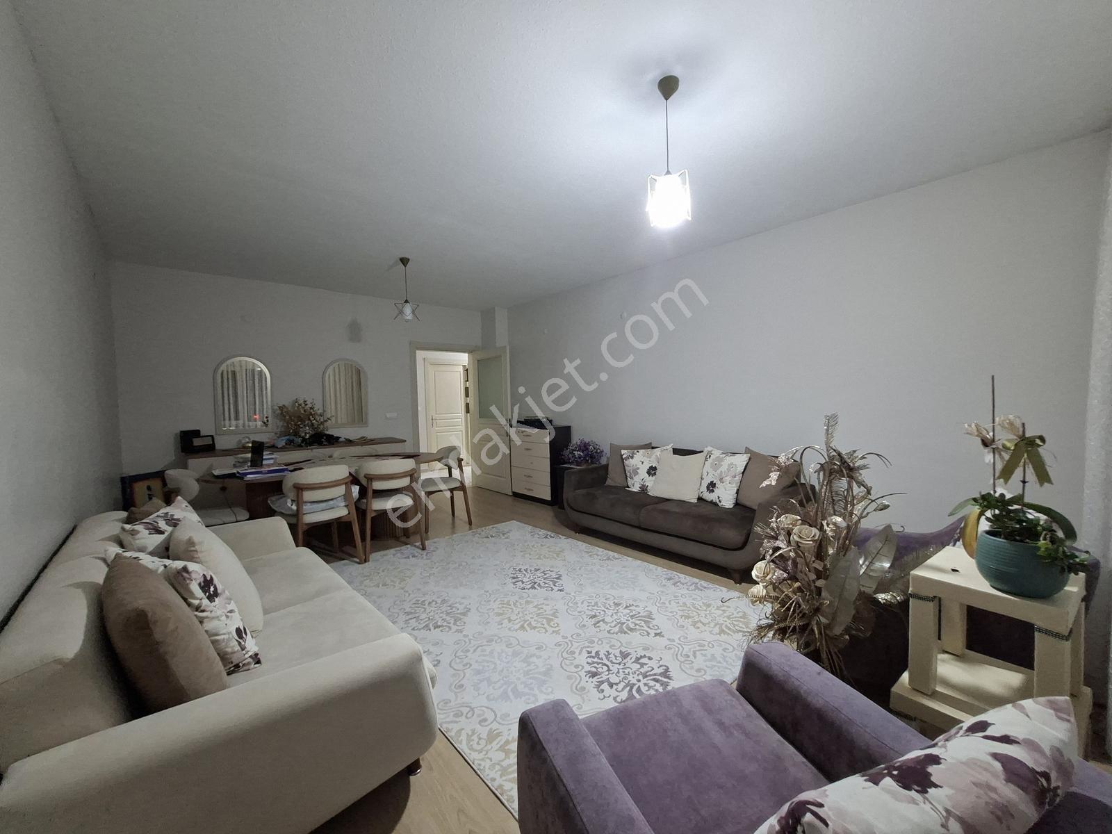 Remax Dem'den Taksim Toki De(büyüklerden) Fırsat 3+1 Daire — fotoğraf 18
