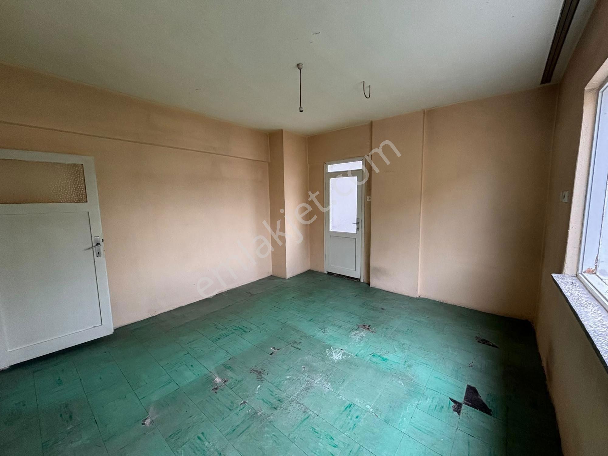 Remax Model Den İnönü Caddesinde 4+1 Ara Kat Asansörlü Satılık Daire — fotoğraf 8