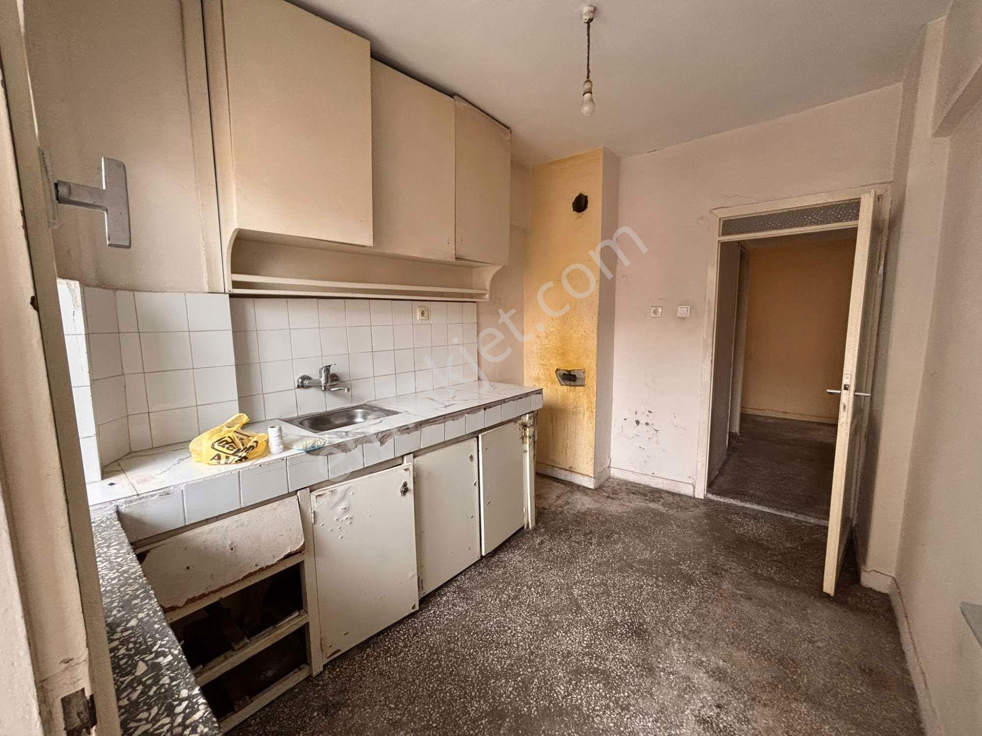 Remax Model Den İnönü Caddesinde 4+1 Ara Kat Asansörlü Satılık Daire — fotoğraf 11