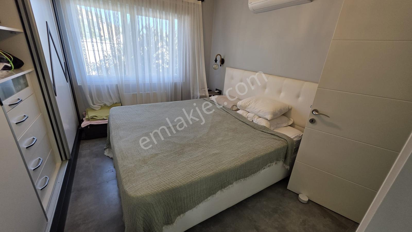 Bitez'de Satılık Site İçinde Deniz Manzaralı Daire — fotoğraf 3
