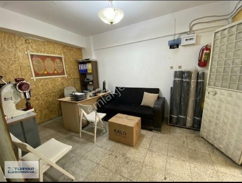 Turyap Bornova'dan Ayakkabıcılar Sitesi'nde Satılık Komple Bina — fotoğraf 4