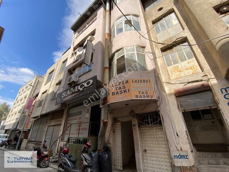Turyap Bornova'dan Ayakkabıcılar Sitesi'nde Satılık Komple Bina — fotoğraf 9