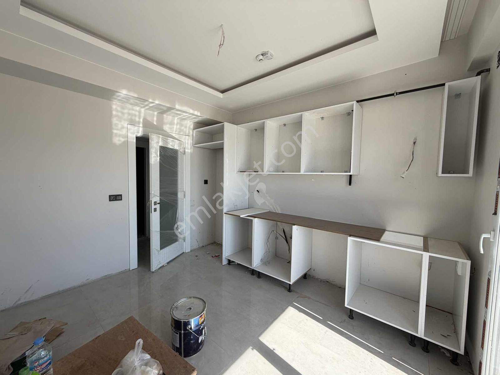 Atatürk Caddesi Üzeri 3+1 Satılk Daire — fotoğraf 3