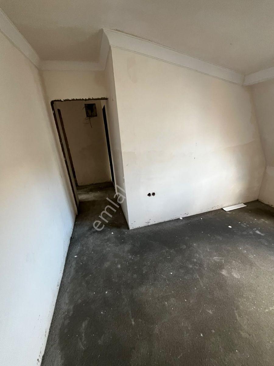 Satılık Daire 1+1 60 M2 Net Mansard Kat Sıfır — fotoğraf 7