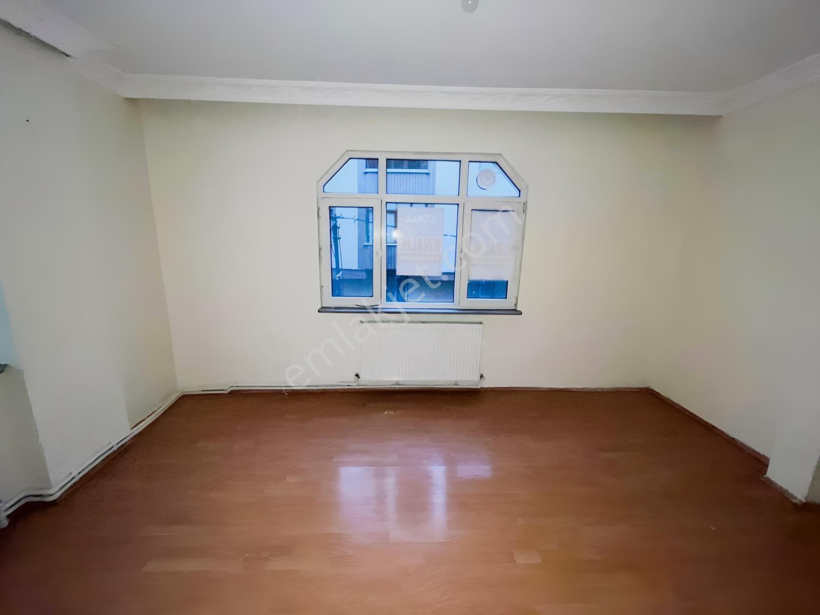 Bağlarbaşı Mahalllesinde 2+1 Balkonlu Büyük Tip Daire — fotoğraf 5