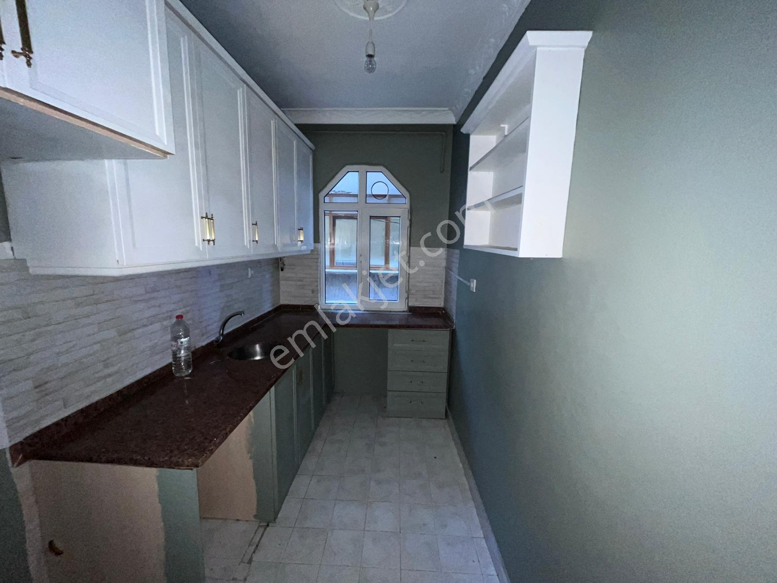 Bağlarbaşı Mahalllesinde 2+1 Balkonlu Büyük Tip Daire — fotoğraf 22