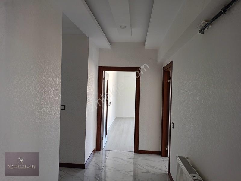 Hastane Karşısı 3. Kat Cam Balkonlu 3+1 Satılık Daire — fotoğraf 8