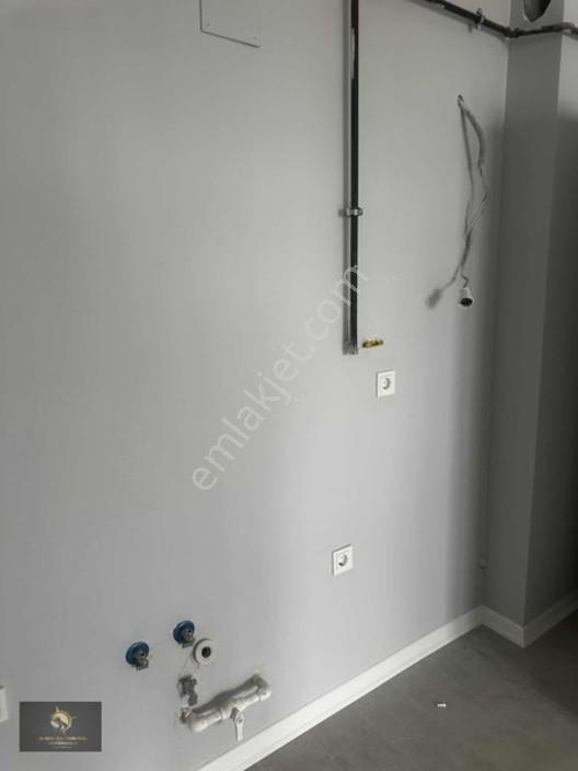 Örnek Evler Okulu Yanı 1+1 Satılık Daire — fotoğraf 3