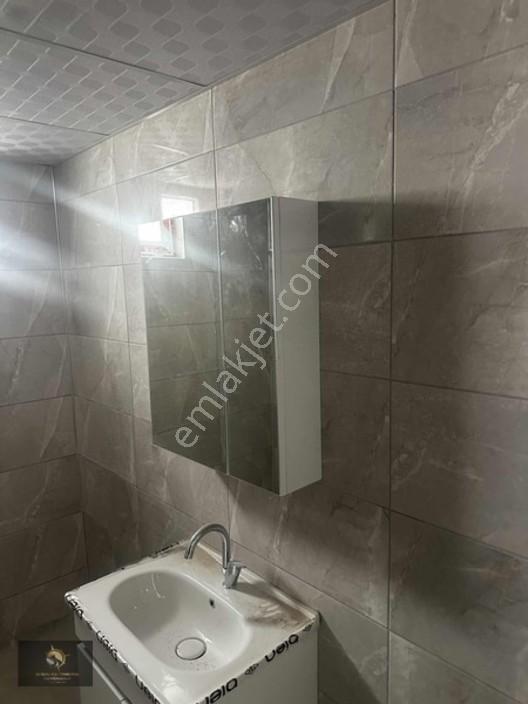 Örnek Evler Okulu Yanı 1+1 Satılık Daire — fotoğraf 5