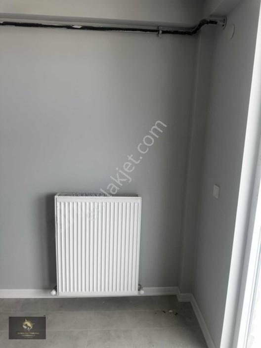 Örnek Evler Okulu Yanı 1+1 Satılık Daire — fotoğraf 14