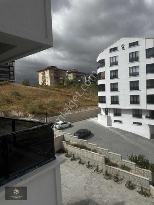 Örnek Evler Okulu Yanı 1+1 Satılık Daire — fotoğraf 30