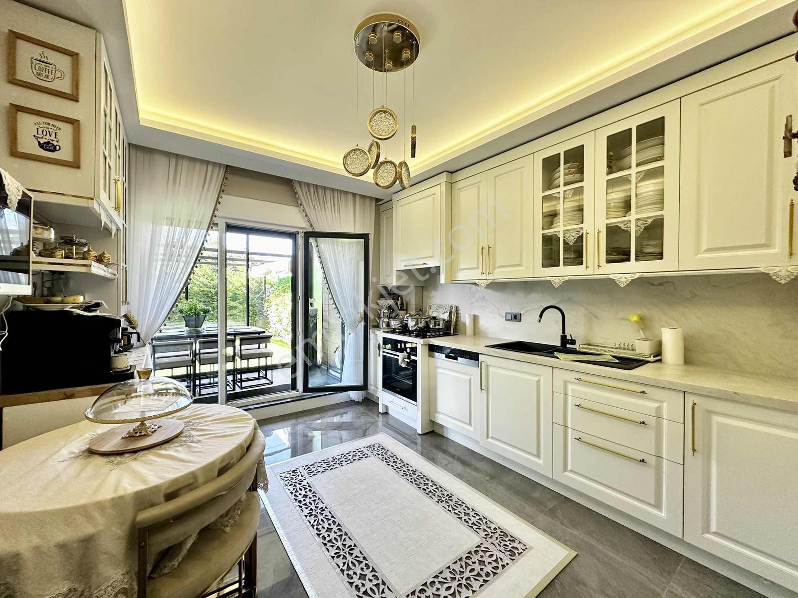 [kassel Yapı] Büyükçekmecede - Kapalı Otoparklı - 6+2 Lüks Villa — fotoğraf 8