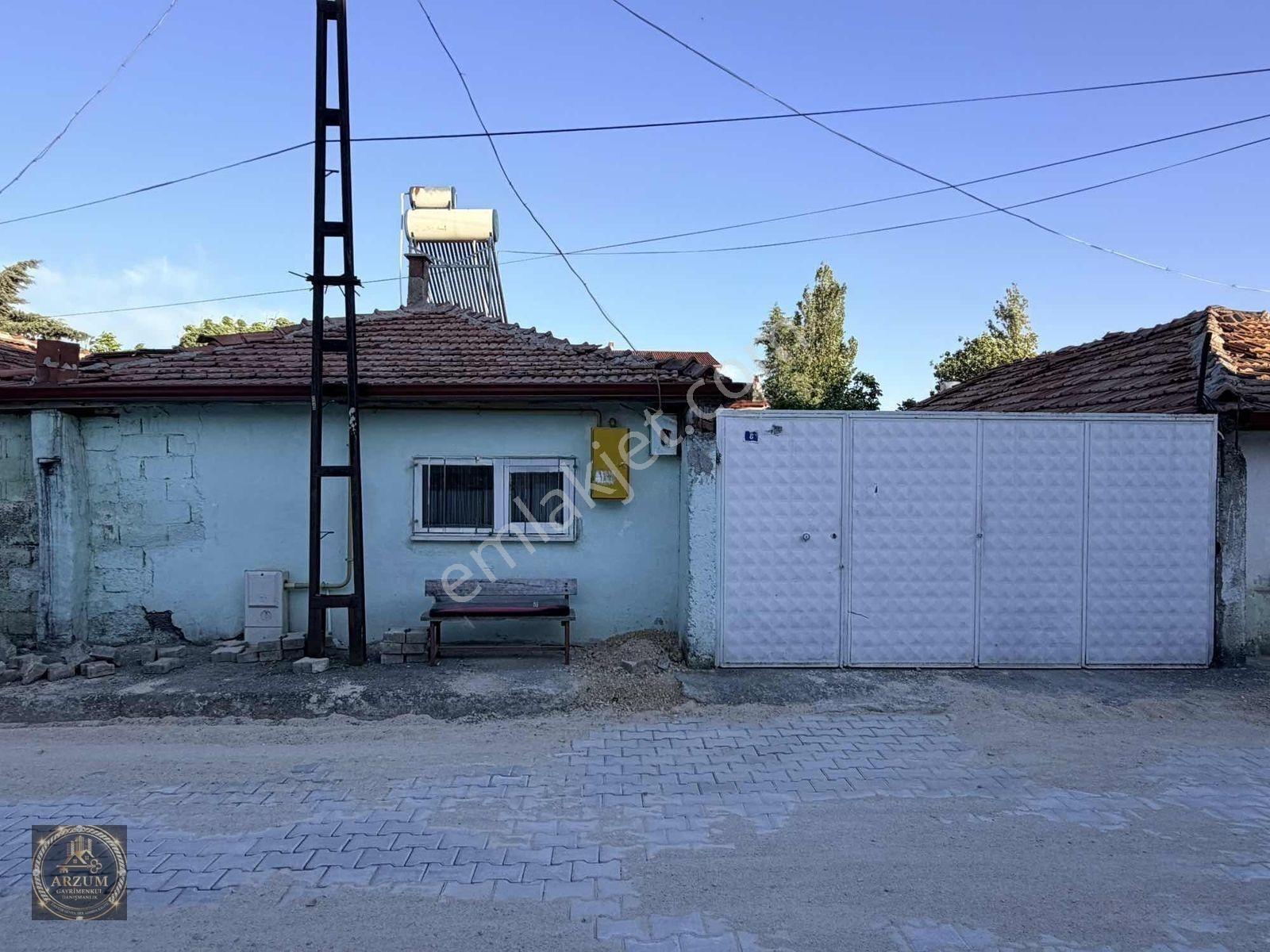 Merzifon Yunus Emre Mahallesinde En Gözde Yerinde 216 M2 Arsa