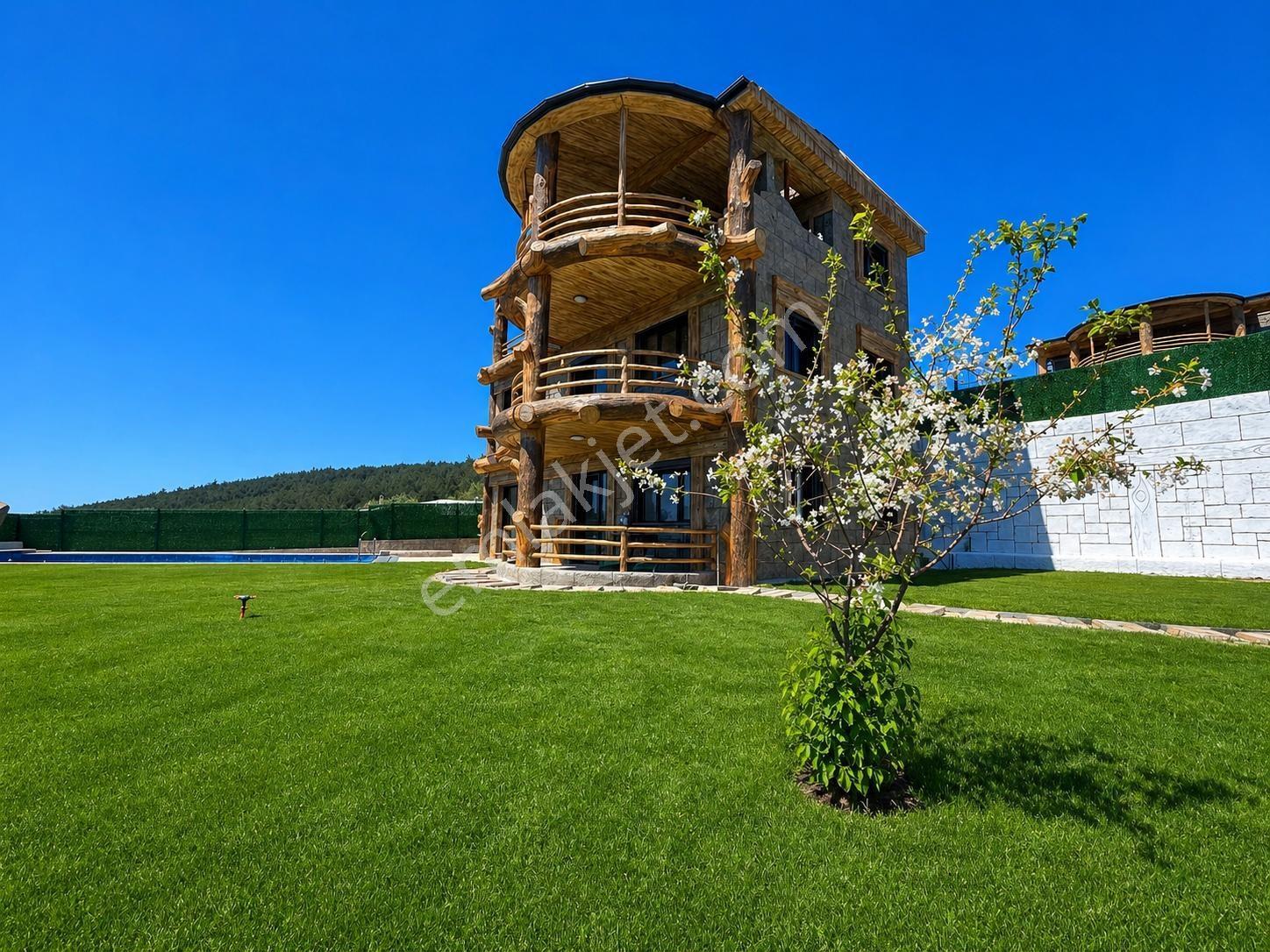 Saygınnergiz Team - Ulucak 545 M² Arsa İçinde Müstakil 4+1 — fotoğraf 2